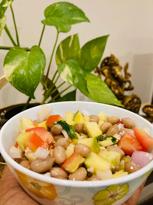 healthy peanut salad