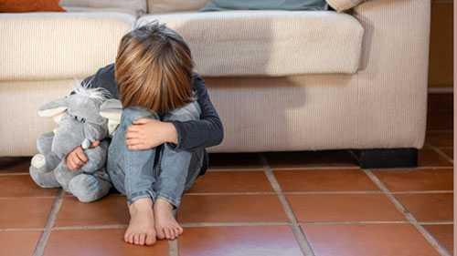 dealing with separation anxiety in children whose parents are working