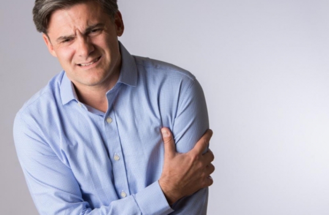 Why Does Arm Pain Occur During A Heart Attack Kauvery Hospital