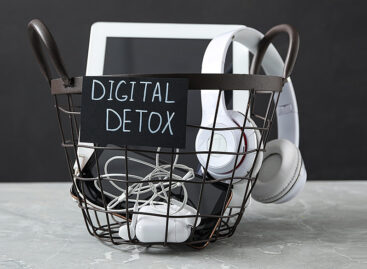 Digital Detox – Reducing Screen Time and Improving Mental Health