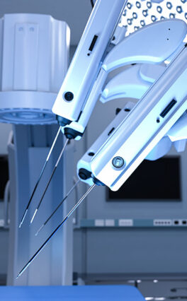 In what way is Robotic surgery superior to Laparoscopic surgery?